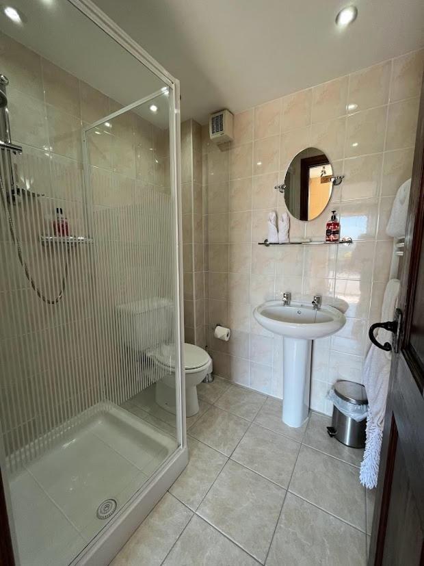 קאסלטון Riding House Farm Cottages מראה חיצוני תמונה